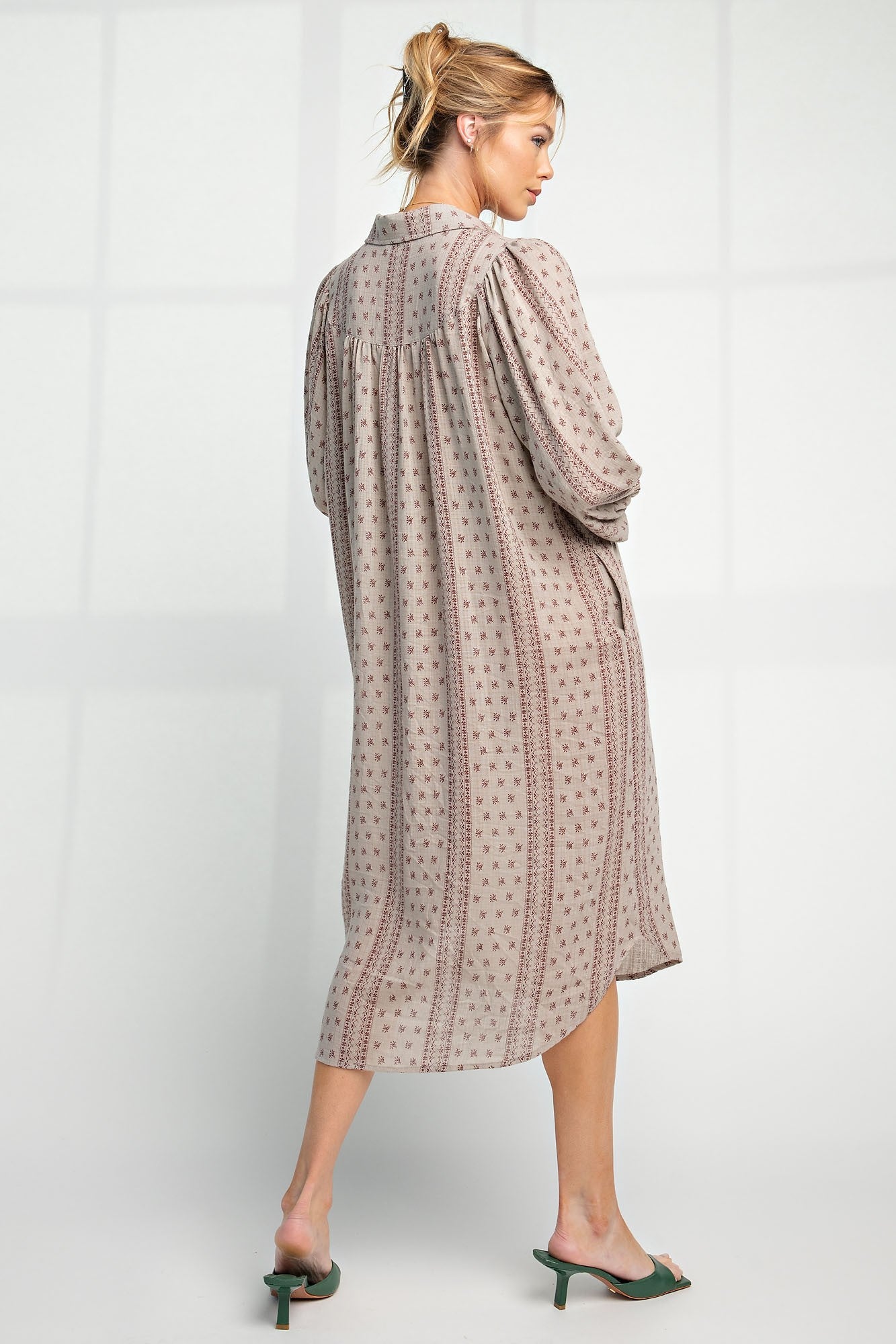 Not Easy Brown Duster