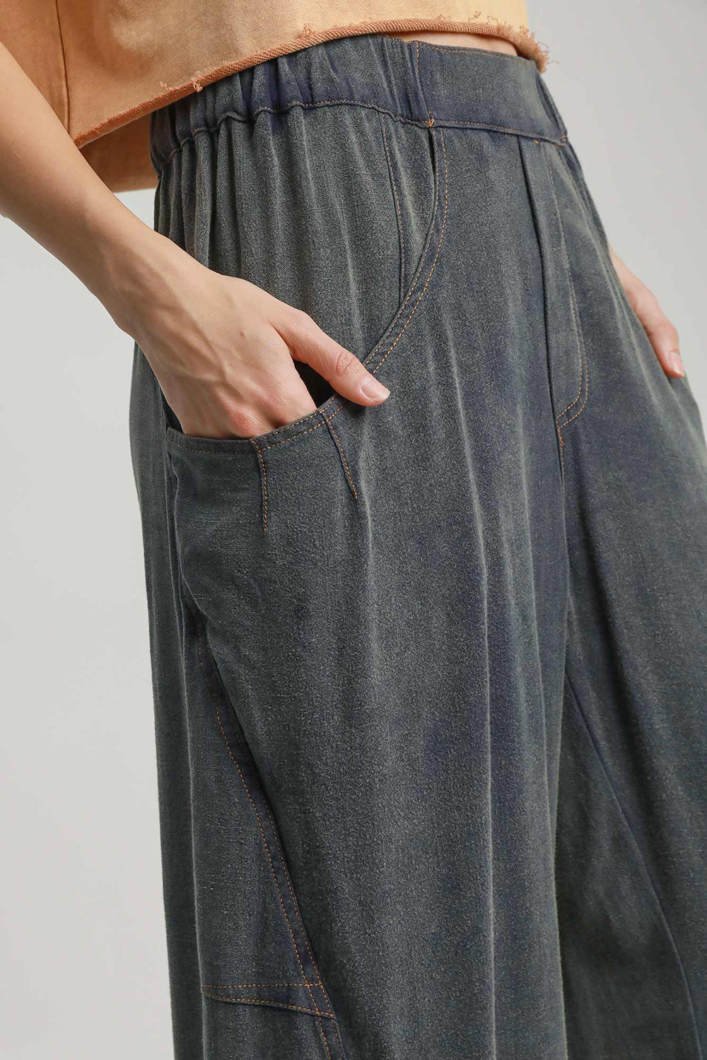 Elastic Waist Baggy Fit Pants with Pockets