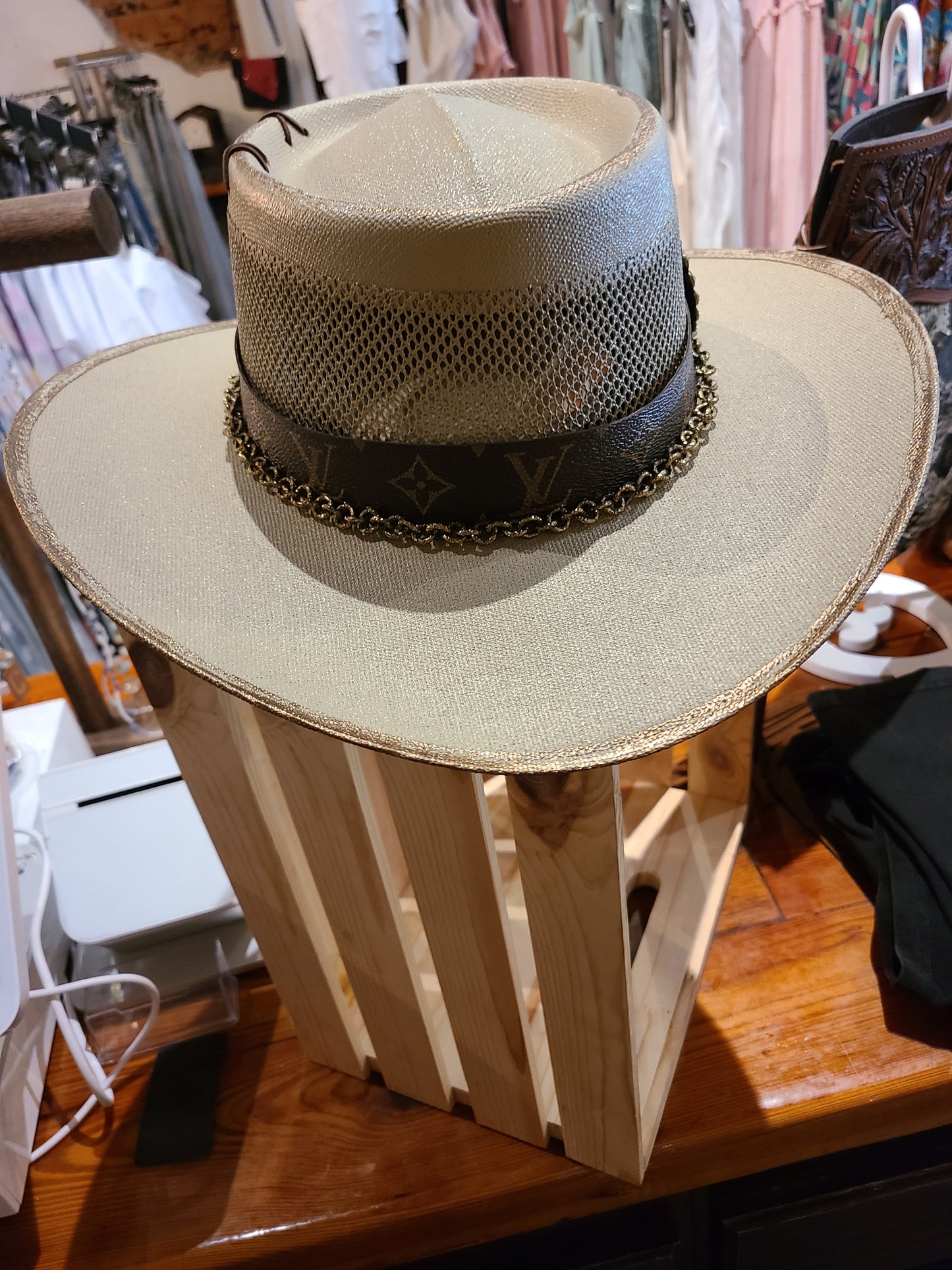 Custom Mesh Fedora Hat